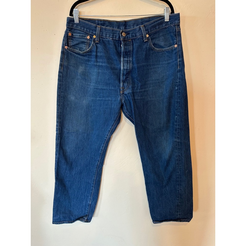 Levis 501 Original Fit Jeans Mens 38x30 Medium Wash Button Fly Straight
